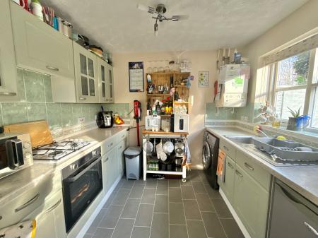 3 bedroom Town house for sale in Daubeney Avenue, Saxilby, LN1