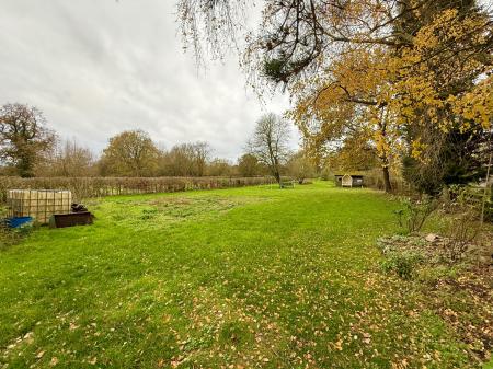 3 bedroom Detached bungalow for sale in High Street, North Scarle, LN6