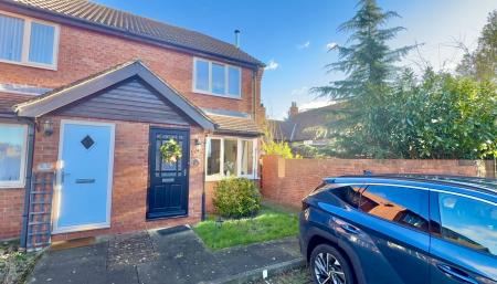 Addison Place, Fenton, LN1