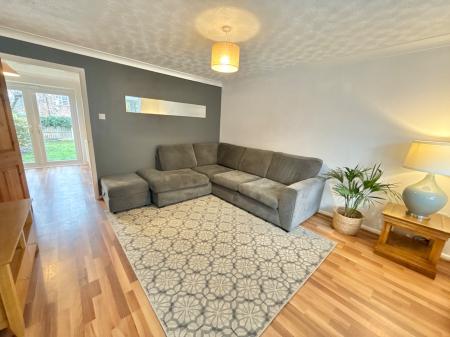 3 bedroom Semi-detached house for sale in The Gleanings, Navenby, LN5