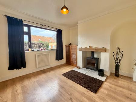 3 bedroom Semi-detached house for sale in Barff Road, Potterhanworth, LN4