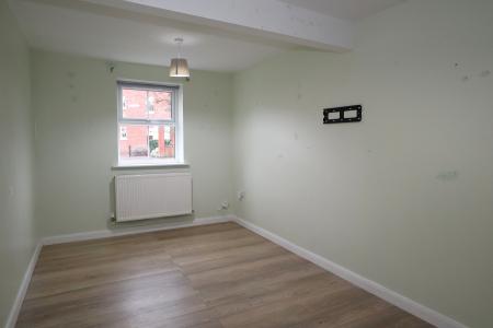 3 bedroom Town house for sale in Moorhen Close, Witham St Hughs, LN6