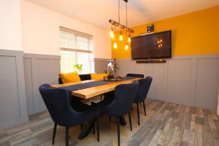 4 bedroom Detached house for sale in Bluebell Walk, Witham St Hughs, LN6