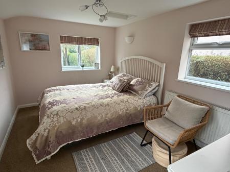 4 bedroom Detached house for sale in Burton Road, Lincoln, LN1