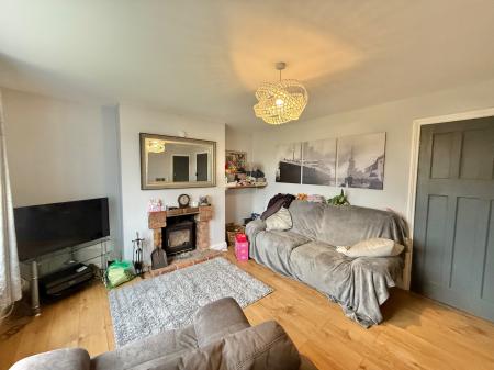 3 bedroom Semi-detached house for sale in Bassingham Road, Aubourn, LN5