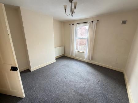 2 bedroom Terraced House for sale in Sidney Street, Lincoln, LN5