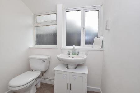 2 bedroom Terraced House for sale in Albert Promenade, Loughborough, LE11
