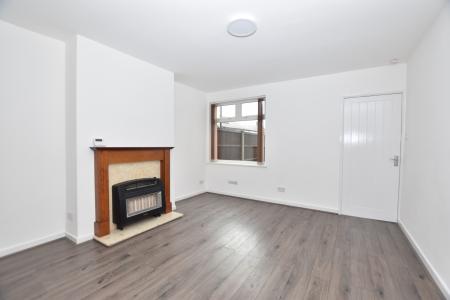2 bedroom Terraced House for sale in Albert Promenade, Loughborough, LE11