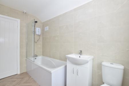 2 bedroom Terraced House for sale in Albert Promenade, Loughborough, LE11