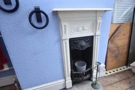 2 bedroom Terraced House for sale in Albert Promenade, Loughborough, LE11