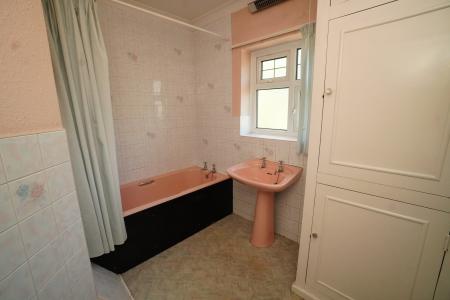 3 bedroom Detached house for sale in Ashby Road, Kegworth, DE74