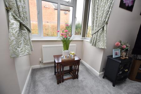 2 bedroom Semi-detached bungalow for sale in Badger Court, Loughborough, LE11