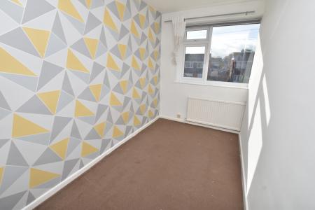 3 bedroom Semi-detached house for sale in Barrett Drive, Loughborough, LE11