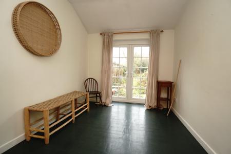 3 bedroom Semi-detached house for sale in Beacon Road, Loughborough, LE11