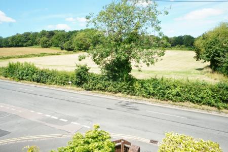 3 bedroom Semi-detached house for sale in Beacon Road, Woodhouse Eaves, LE12