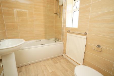 3 bedroom Semi-detached house for sale in Beacon Road, Woodhouse Eaves, LE12