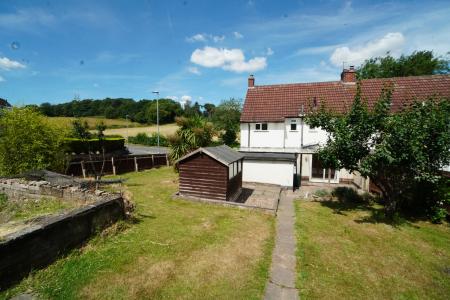 3 bedroom Semi-detached house for sale in Beacon Road, Woodhouse Eaves, LE12