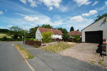 3 bedroom Semi-detached house for sale in Beacon Road, Woodhouse Eaves, LE12