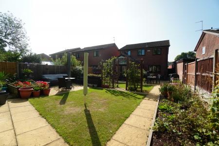 4 bedroom Detached house for sale in Blithfield Avenue, Loughborough, LE11