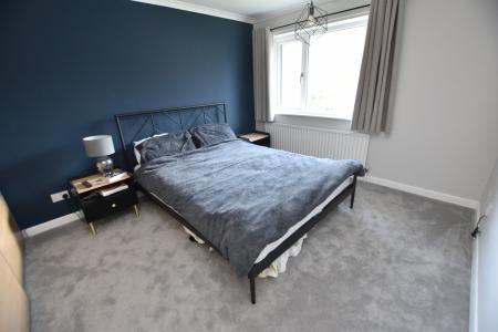 3 bedroom Semi-detached house for sale in Charnwood Fields, Sutton Bonington, LE12