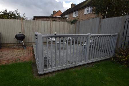 3 bedroom Semi-detached house for sale in Charnwood Fields, Sutton Bonington, LE12