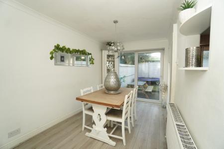 3 bedroom Semi-detached house for sale in Conway Close, Loughborough, LE11