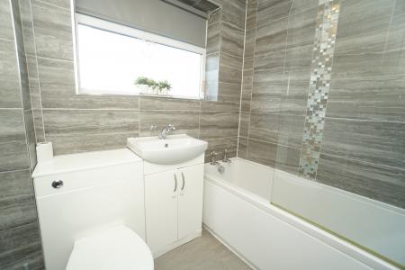 3 bedroom Semi-detached house for sale in Conway Close, Loughborough, LE11