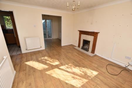 4 bedroom Detached house for sale in Crosswood Close, Loughborough, LE11