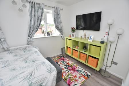 2 bedroom Town house for sale in Cumbrian Way, Shepshed, LE12