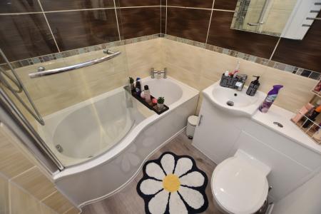 2 bedroom Town house for sale in Cumbrian Way, Shepshed, LE12