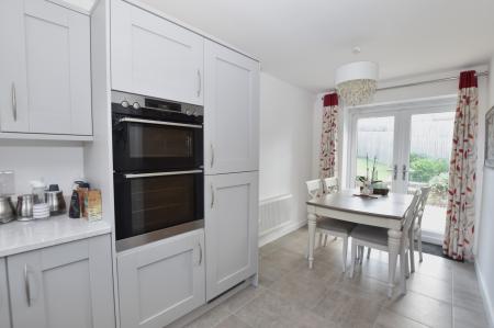 3 bedroom Semi-detached house for sale in Darby Close, Barrow upon Soar, LE12