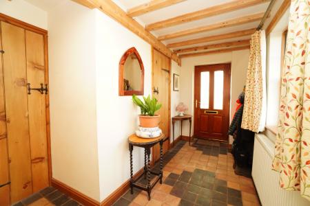 5 bedroom Cottage for sale in East Street, Gotham, NG11