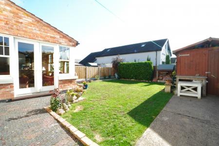 5 bedroom Cottage for sale in East Street, Gotham, NG11