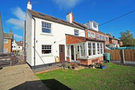 5 bedroom Cottage for sale in East Street, Gotham, NG11