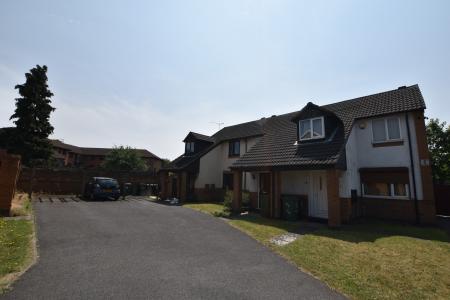 2 bedroom Town house for sale in Fox Covert, Loughborough, LE11