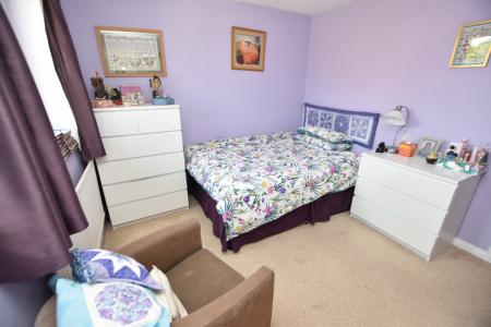 2 bedroom Town house for sale in Fox Covert, Loughborough, LE11