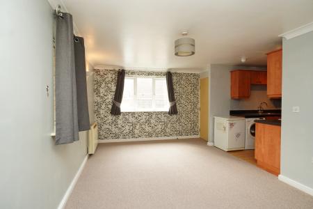 2 bedroom Apartment for sale in Goods Yard Close, Loughborough, LE11