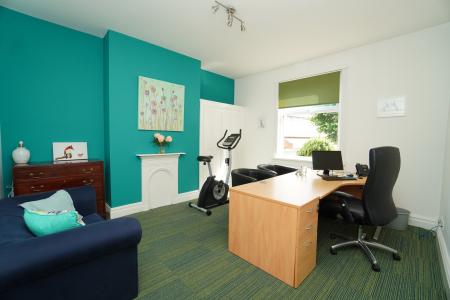 4 bedroom Commercial Property for sale in Granby Street, Loughborough, LE11