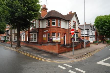 4 bedroom Commercial Property for sale in Granby Street, Loughborough, LE11