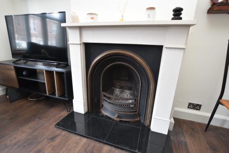 2 bedroom Semi-detached house for sale in Judges Street, Loughborough, LE11