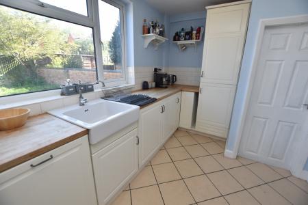 2 bedroom Semi-detached house for sale in Judges Street, Loughborough, LE11