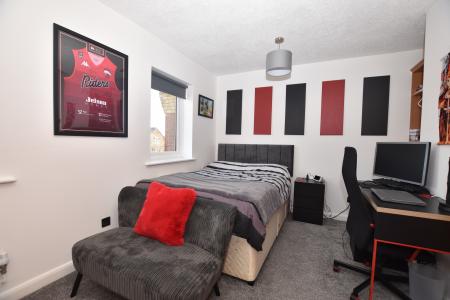 2 bedroom Semi-detached house for sale in Juniper Way, Loughborough, LE11