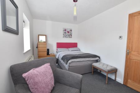 2 bedroom Semi-detached house for sale in Juniper Way, Loughborough, LE11