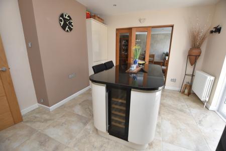 3 bedroom Detached house for sale in Knightthorpe Road, Loughborough, LE11