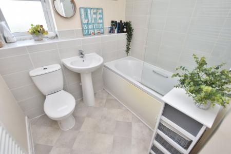 3 bedroom Semi-detached house for sale in Knox Road, Loughborough, LE11