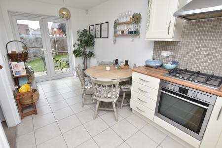 3 bedroom Semi-detached house for sale in Knox Road, Loughborough, LE11