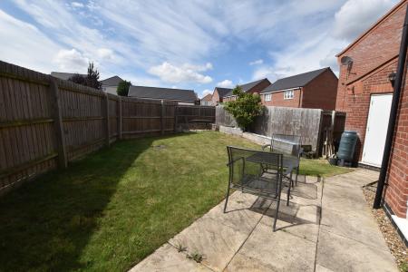 3 bedroom Semi-detached house for sale in Knox Road, Loughborough, LE11