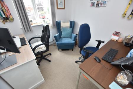 3 bedroom Semi-detached house for sale in Knox Road, Loughborough, LE11