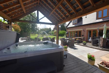 7 bedroom Detached house for sale in Main Street, Long Whatton, LE12