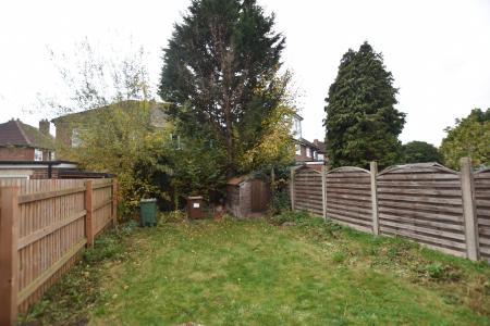 3 bedroom Detached house for sale in Mayfield Drive, Loughborough, LE11